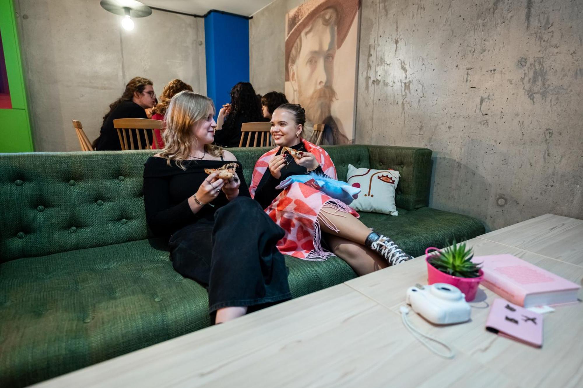 Easy One Premium Art Aparthotel Krakow Exterior photo
